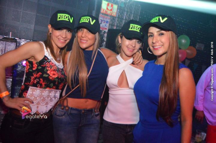 Foto 10 de PISO V - Sabado 16 de abril 2016 en Bar Piso V Bucaramanga, Bucaramanga