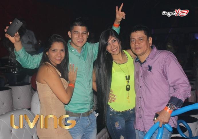 Foto 45 de Living - 4to FDS Nov 2014 en Living Night Club, Cali