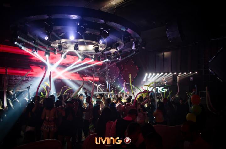 Foto 4 de Living - 2do Fds Febrero 2017 en Living Night Club, Cali