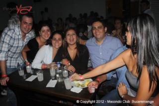 Foto 33 de 20-21 Abril 2012 en Discoteca Macondo Club Bucaramanga, Bucaramanga