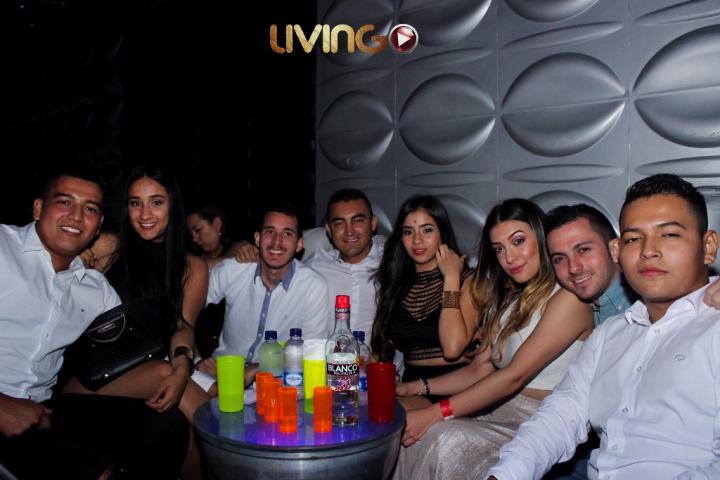 Foto 23 de Living - 5to Fds Julio 2017 en Living Night Club, Cali