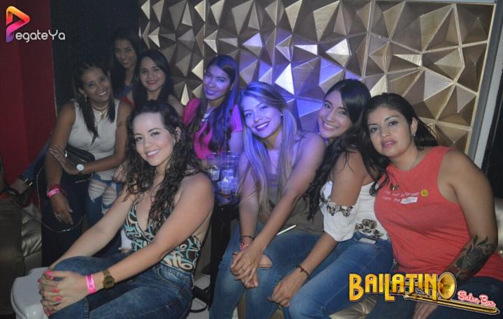 Foto 30 de Bailatino - 1er Fds Agosto 2017 en Bailatino - Bar, Cali