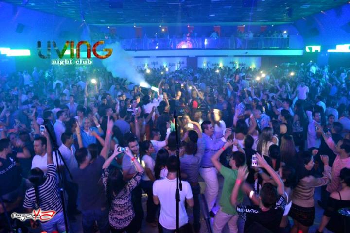 Foto 62 de Living - Feria 2014 en Living Night Club, Cali