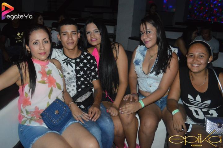 Foto 23 de EPIKA - 4to FDS JULIO 2016 en Epika Night Club, Cali
