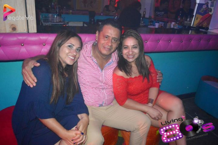 Foto 49 de living 80 - 3er / 4to Mayo 2016 en Living Ochentas Cali, Cali
