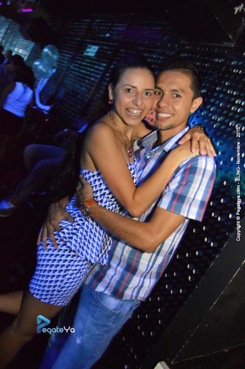 Foto 28 de BLING - sabado 28 Nov 2015 en Bar Bling Bucaramanga, Bucaramanga