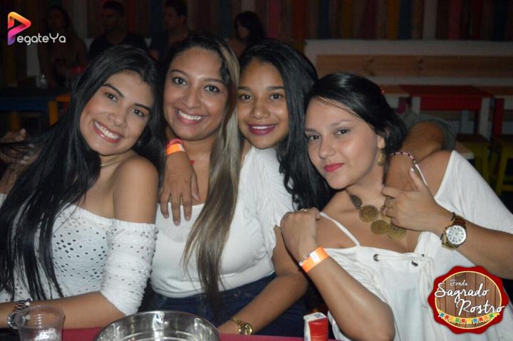 Foto 4 de Sagrado Rostro - 1er Fds Junio 2017 en Fonda Sagrado Rostro