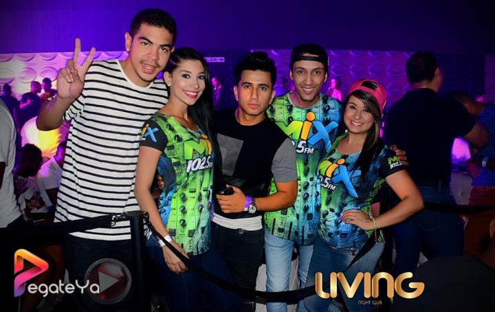 Foto 15 de Living Night Club - 4to fds Junio 2016 en Living Night Club, Cali