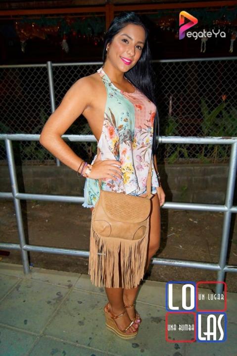 Foto 2 de Lolas Club Menga Cali 2015-12-23 en Lolas Club Menga Cali, Cali
