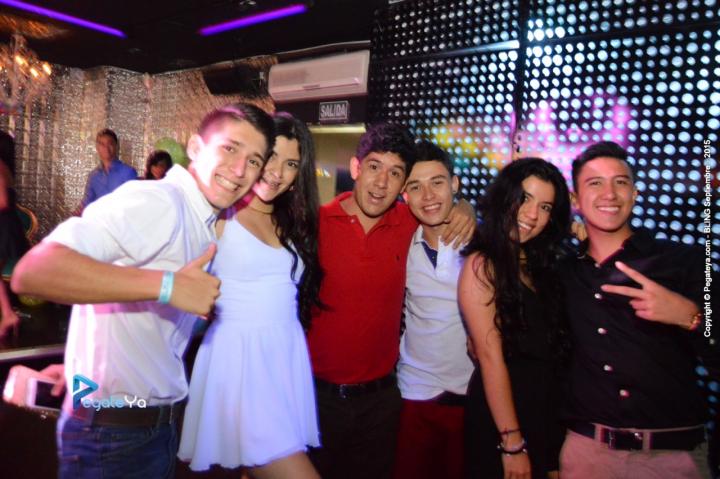 Foto 11 de BLING - sabado 12 Sep 2015 en Bar Bling Bucaramanga, Bucaramanga