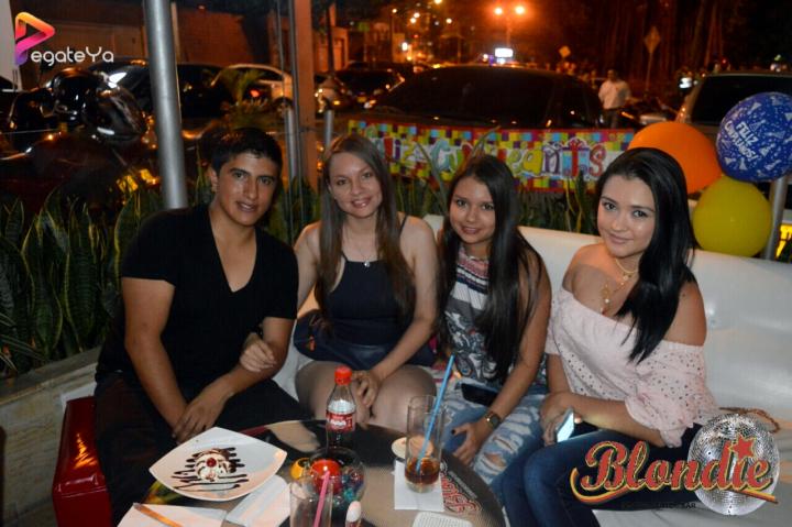 Foto 31 de Blondie - 4To Fds Abril 2016 en Blondie Bar Cali, Cali