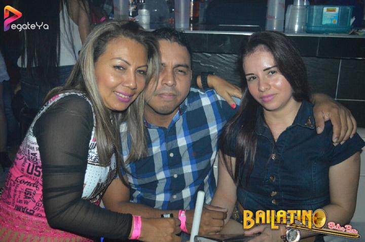 Foto 109 de Bailatino - 1er & 2do Fds Oct 2016 en Bailatino - Bar, Cali
