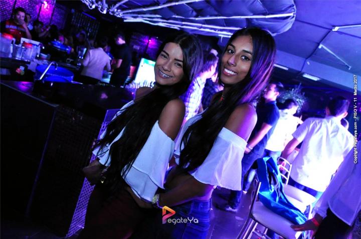 Foto 7 de Piso V - Sabado 11 de marzo de 2017 en Bar Piso V Bucaramanga, Bucaramanga