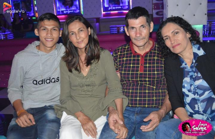Foto 44 de Final Karaoke - 27 de julio 2017 en Fresa Salvaje, Cali