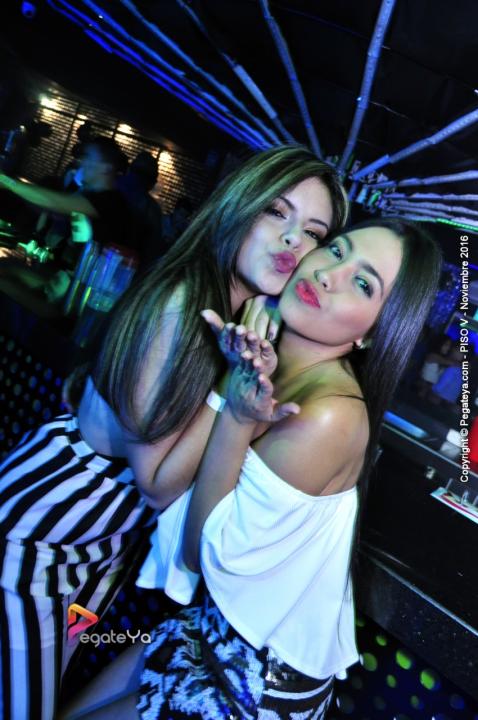 Foto 6 de Piso V - sabado 19 de Nov 2016 en Bar Piso V Bucaramanga, Bucaramanga