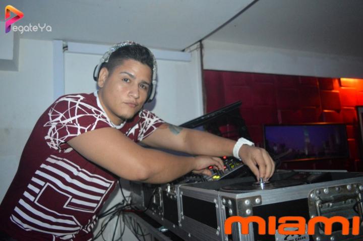 Foto 13 de Miami Bar Cali 2016-03-09 en Miami Bar Cali, Cali