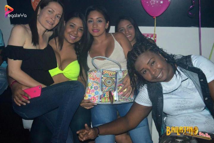 Foto 14 de Bailatino - 2do FDS Marzo 2016 en Bailatino - Bar, Cali