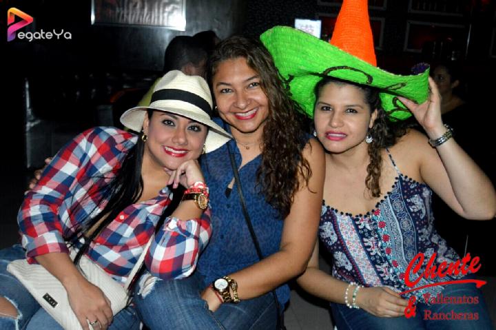 Foto 22 de Chente - Feria de Cali 2016 en CHENTE Vallenatos y Rancheras, Cali