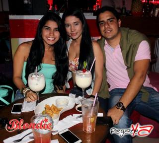 Foto 14 de Blondie - Mayo 10 del 2014 en Blondie Bar Cali, Cali