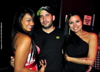 Foto 45 de AQUA DISCOTECA jueves 30 agosto 2012 en Discoteca Aqua Medellin, Medellín