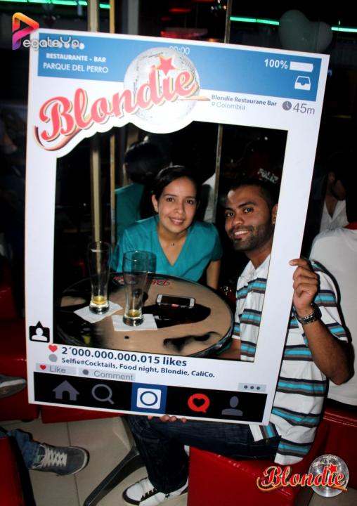 Foto 44 de Blondie - Amor y Amistad 2015 en Blondie Bar Cali, Cali