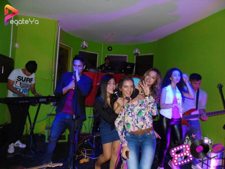 Foto 30 de living 80 - 1er Mayo 2016 en Living Ochentas Cali, Cali