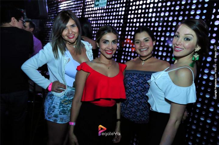 Foto 71 de Piso V - Sabado 11 de marzo de 2017 en Bar Piso V Bucaramanga, Bucaramanga