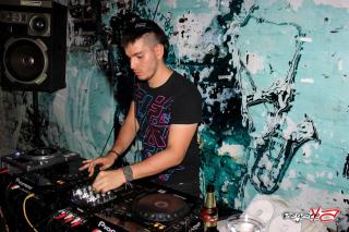 Foto 6 de Cave Electronic - Abril 5 del 2014 en Cave Electronic, Cali