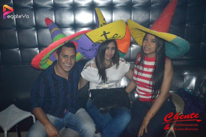 Foto 5 de Chente - 4to FDS Mayo 2016 en CHENTE Vallenatos y Rancheras, Cali