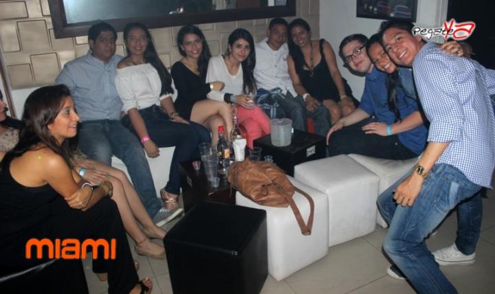 Foto 24 de Miami Bar - 4to FDS Oct 2014 en Miami Bar Cali, Cali