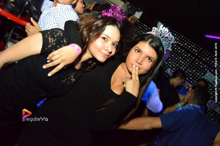 Foto 5 de PISO V - Sabado 2 de abril 2016 en Bar Piso V Bucaramanga, Bucaramanga