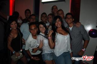 Foto 26 de Prizma 09 de Junio en Prizma Discoteca Medellin, Medellín