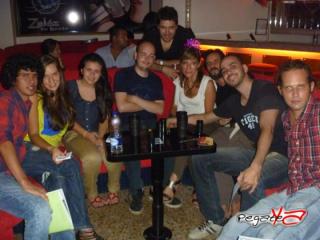 Foto 10 de Marzo 31 del 2012 en Zalez Bar Karaoke Cali, Cali