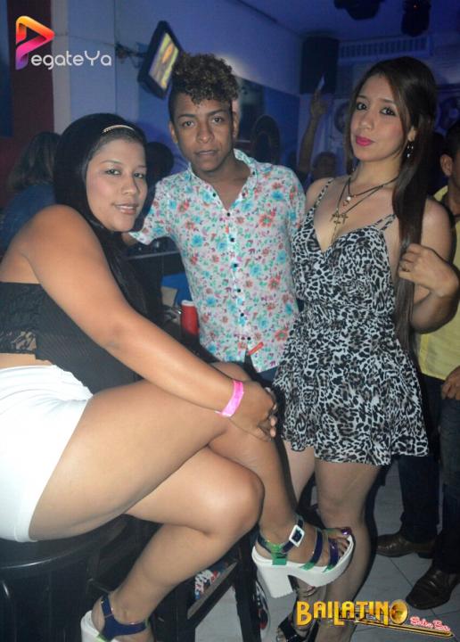 Foto 28 de Bailatino - 3er Fds Abril 2016 en Bailatino - Bar, Cali
