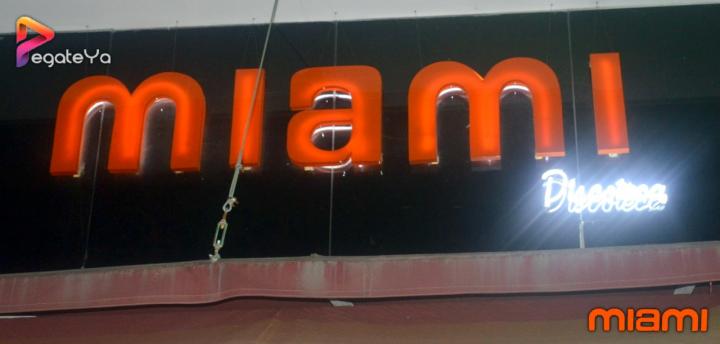 Foto 35 de Miami Bar - Amor y Amistad 2015 en Miami Bar Cali, Cali