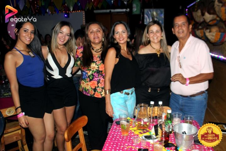 Foto 12 de Mi Dios Se Lo Pague - Feria 2015 en Fonda Mi Dios Se Lo Pague, Cali