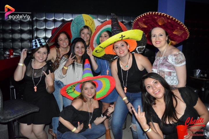 Foto 3 de CHENTE - 4to FDS ENERO 2016 en CHENTE Vallenatos y Rancheras, Cali