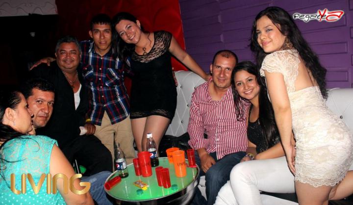 Foto 54 de Living Night Club - Oct 4 en Living Night Club, Cali