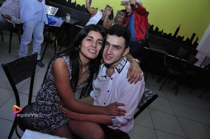 Foto 16 de New York sábado 18 de abril 2015 en Discoteca New York Bucaramanga, Bucaramanga
