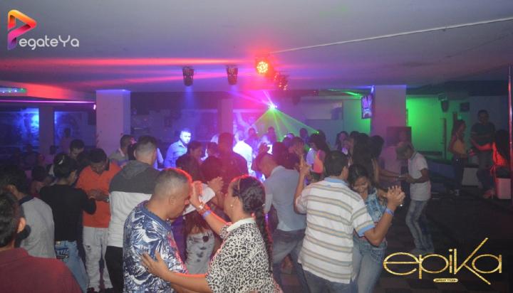 Foto 24 de Epika - 2do FDS Dic. 2016 en Epika Night Club, Cali