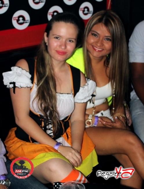 Foto 11 de Ampm Bar - Halloween 2014 en Am / PM Bar - Cali, Cali