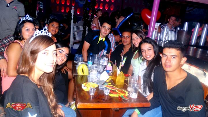 Foto 34 de Bendito Seas - Septiembre 13 en Discoteca Bendito Seas Medellin, Medellín