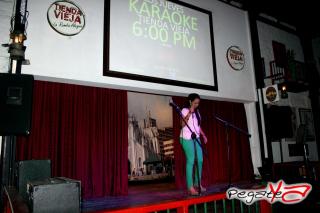 Foto 43 de Junio 06 del 2013 en Tienda Vieja Karaoke