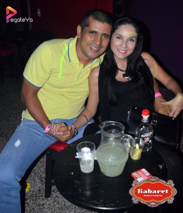 Foto 20 de Kabaret Bar - 3er FDS Junio 2015 en Kabaret - Granada, Cali