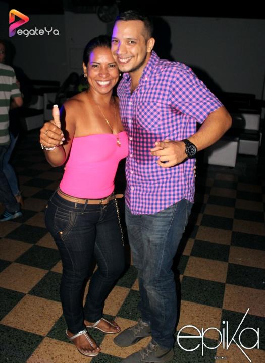 Foto 9 de Epika - Amor y Amistad 2015 en Epika Night Club, Cali