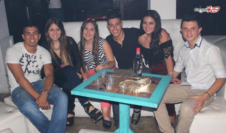 Foto 24 de Zambomba - Amor y Amistad en Club Zambomba, Cali