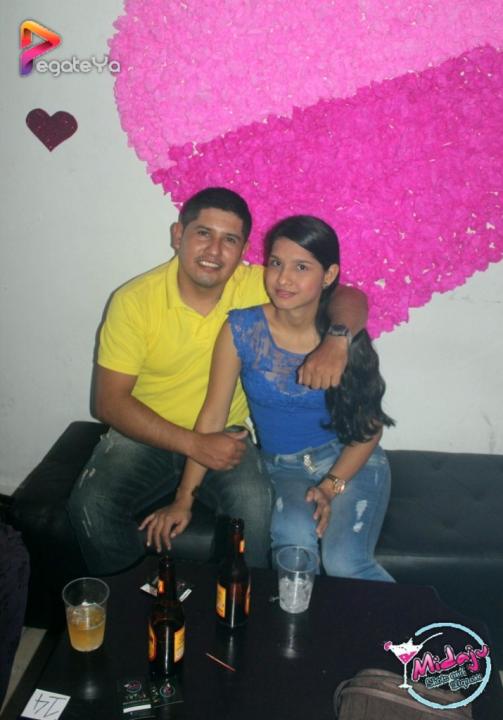 Foto 20 de Midaju - 4to FDS Sept 2015 en Midaju Bar