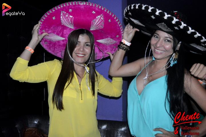 Foto 3 de Chente - 1er Fds Abril 2017 en CHENTE Vallenatos y Rancheras, Cali
