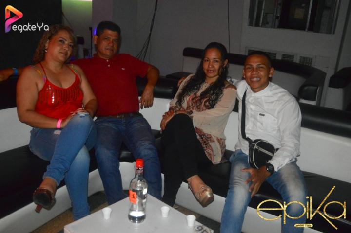 Foto 75 de EPIKA - 3ER / 4to FDS MAYO 2016 en Epika Night Club, Cali