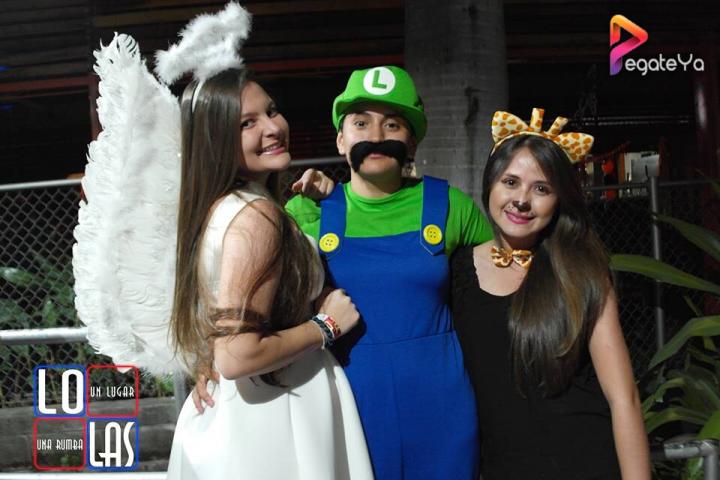 Foto 235 de Lolas Halloween 2015 en Lolas Club Menga Cali, Cali